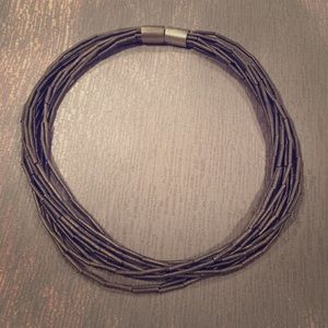 Metal necklace